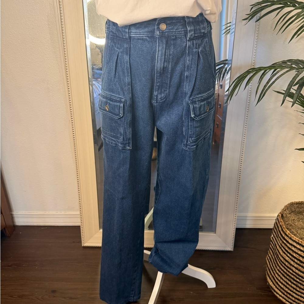 Cabela's Denim Jeans with Tan Label